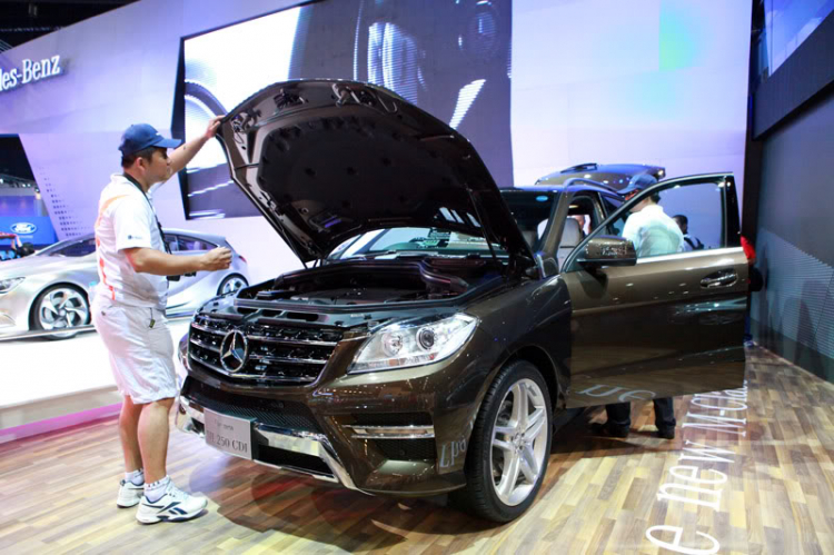 Mercedes benz motor show bangkok 2012 Mercedes benz motor show bangkok 2012