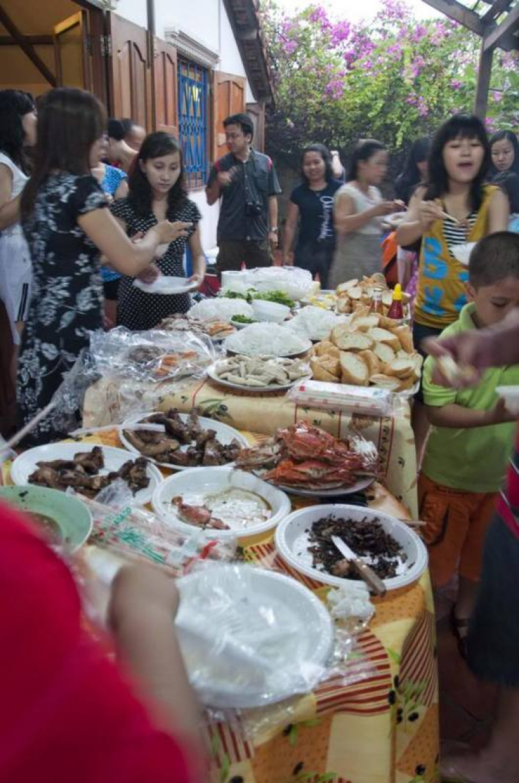 Vài hình ảnh về chuyến Phước Tỉnh của " kẻ chạy trốn trong đêm "