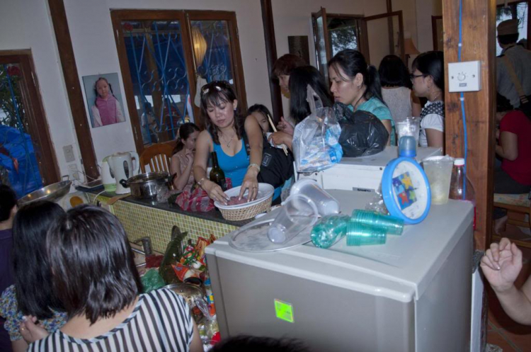Vài hình ảnh về chuyến Phước Tỉnh của " kẻ chạy trốn trong đêm "
