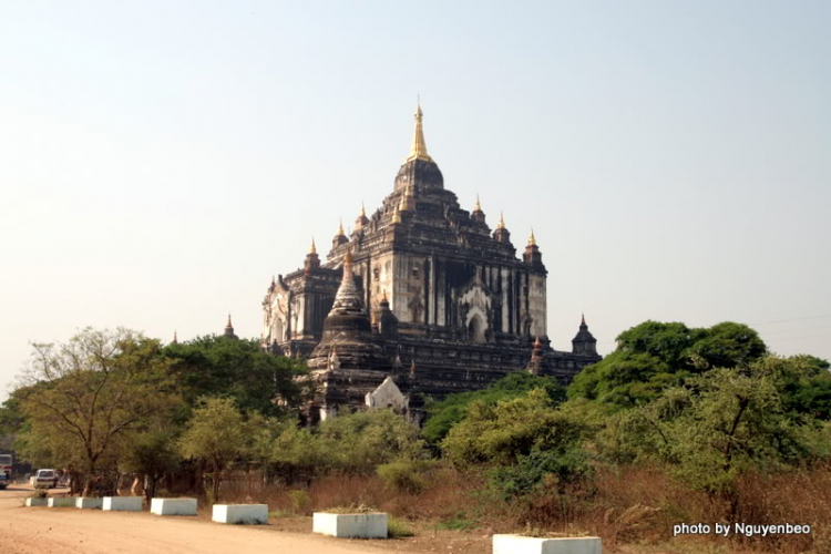 Chớp nhoáng Myanmar