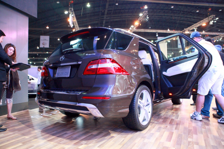 Mercedes benz motor show bangkok 2012