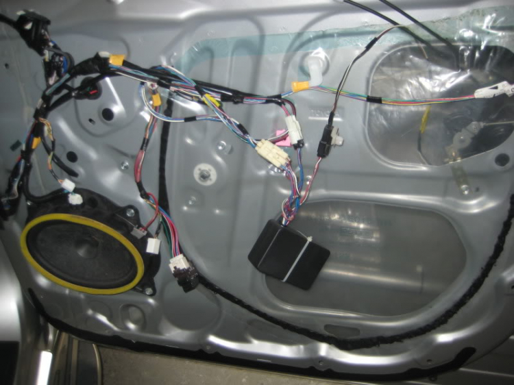 Tự hào là chiếc TOYOTA SIENNA LE duy nhất VN lắp và độ nhiều đồ chơi ! Tự hào là chiếc TOYOTA SIENNA LE duy nhất VN lắp và độ nhiều đồ chơi !