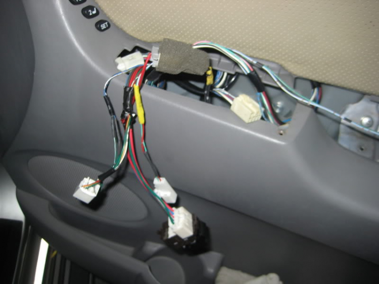 Tự hào là chiếc TOYOTA SIENNA LE duy nhất VN lắp và độ nhiều đồ chơi ! Tự hào là chiếc TOYOTA SIENNA LE duy nhất VN lắp và độ nhiều đồ chơi !