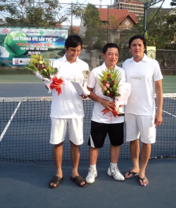 Giải tennis "OTC 2012 - Ngày Trở Về" lần 15 mừng lễ 30/4