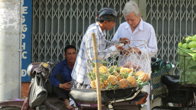 Thong dong một góc đời thường.