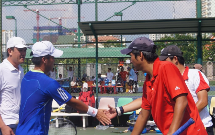 [Hình ảnh] Giải tennis "OTC 2012 - Ngày Trở Về" lần 15 mừng lễ 30/4