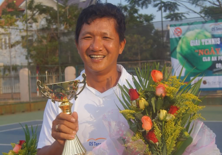 [Hình ảnh] Giải tennis "OTC 2012 - Ngày Trở Về" lần 15 mừng lễ 30/4