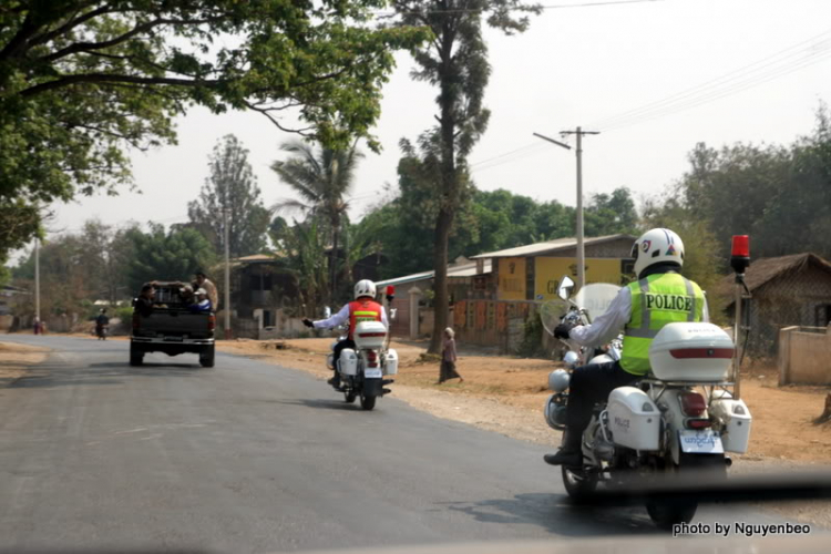 Chớp nhoáng Myanmar