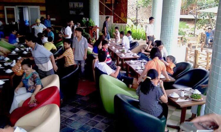 Chúc mừng bác Iconcoffee khai trương Icon Riverside Cafe tại Phan Thiết