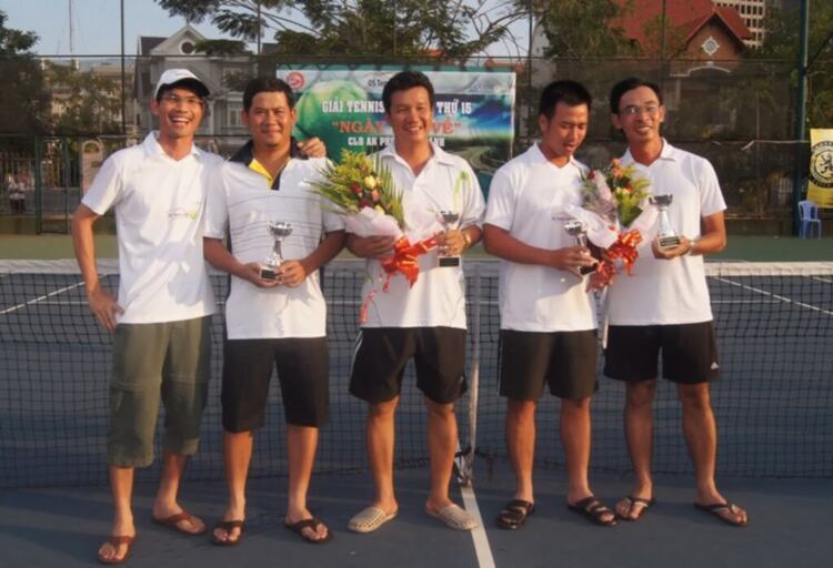 [Hình ảnh] Giải tennis "OTC 2012 - Ngày Trở Về" lần 15 mừng lễ 30/4