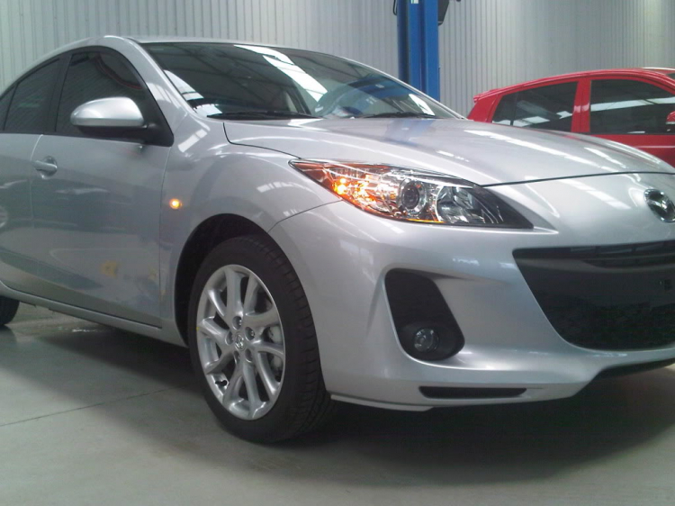 Mazda 3 MT CKD có gì khác nhẩy!!!!