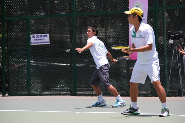 [Hình ảnh] Giải tennis "OTC 2012 - Ngày Trở Về" lần 15 mừng lễ 30/4