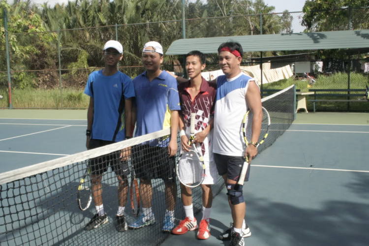 Kết quả và hình ảnh giải tennis Đôi nam KiaFC - 15/04/2012