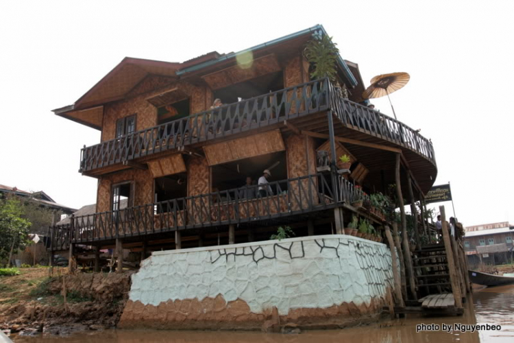 Chớp nhoáng Myanmar Chớp nhoáng Myanmar