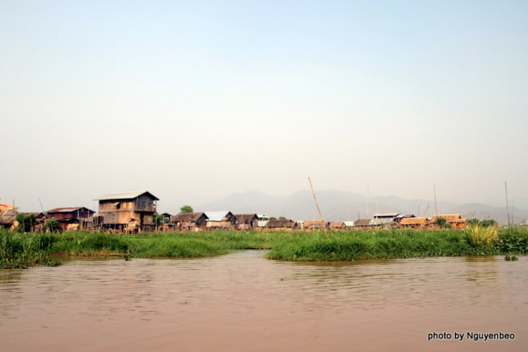 Chớp nhoáng Myanmar Chớp nhoáng Myanmar