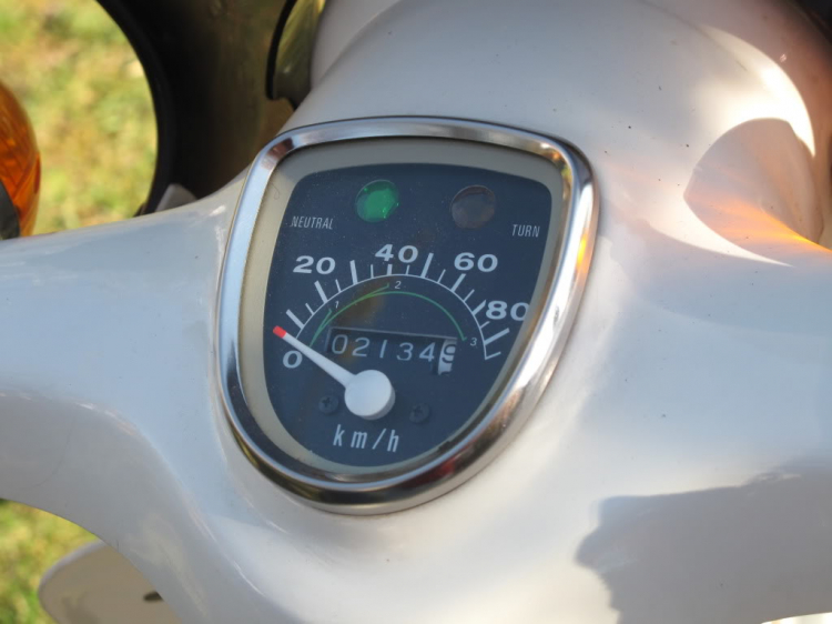 Ảnh Honda Cub đời 81 ..70cc!