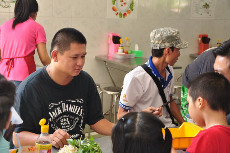 Off Quý II-2012_ Chinh phục Lagi, biển xanh & nắng vàng! ( Hình ảnh từ trang 40 ) Off Quý II-2012_ Chinh phục Lagi, biển xanh & nắng vàng! ( Hình ảnh từ trang 40 )