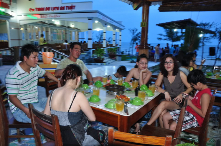 Off Quý II-2012_ Chinh phục Lagi, biển xanh & nắng vàng! ( Hình ảnh từ trang 40 ) Off Quý II-2012_ Chinh phục Lagi, biển xanh & nắng vàng! ( Hình ảnh từ trang 40 )
