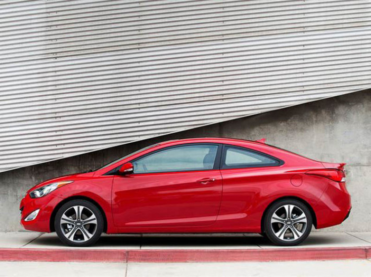 Hyundai ngưng sản xuất Elantra Coupe