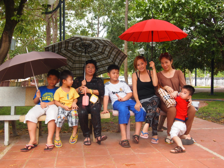 Off Quý II-2012_ Chinh phục Lagi, biển xanh & nắng vàng! ( Hình ảnh từ trang 40 ) Off Quý II-2012_ Chinh phục Lagi, biển xanh & nắng vàng! ( Hình ảnh từ trang 40 )