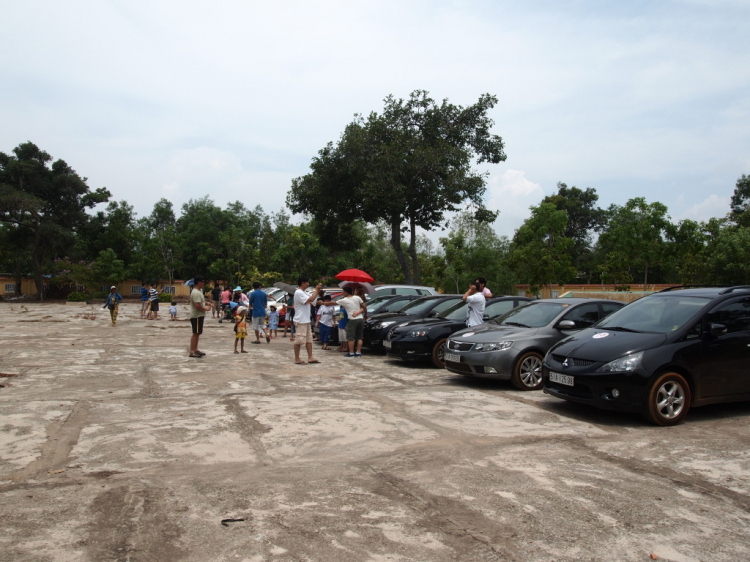 Off Quý II-2012_ Chinh phục Lagi, biển xanh & nắng vàng! ( Hình ảnh từ trang 40 ) Off Quý II-2012_ Chinh phục Lagi, biển xanh & nắng vàng! ( Hình ảnh từ trang 40 )