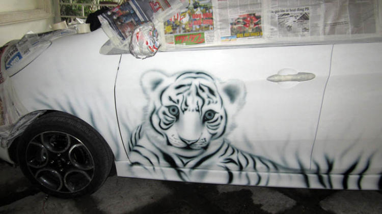 BMW của bác moonriver do em airbrush BMW của bác moonriver do em airbrush
