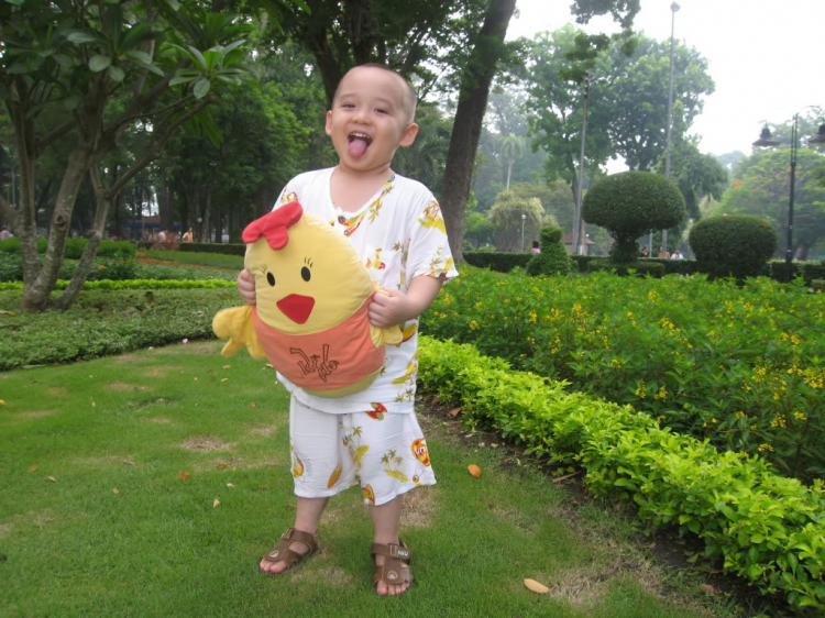 Bài dự thi lớp (n)hiếp ảnh của sư phụ Kamelot - Tao Đàn 22/04/2012 Bài dự thi lớp (n)hiếp ảnh của sư phụ Kamelot - Tao Đàn 22/04/2012