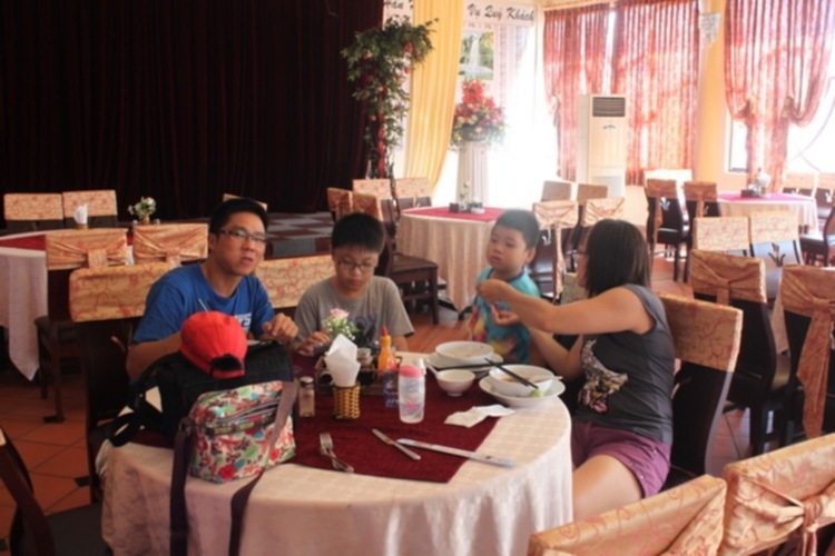 Hình ảnh chặng đường Thẳng Tiến Cà Mau 30.04-01.05.2012