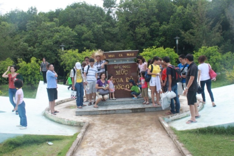 Hình ảnh chặng đường Thẳng Tiến Cà Mau 30.04-01.05.2012