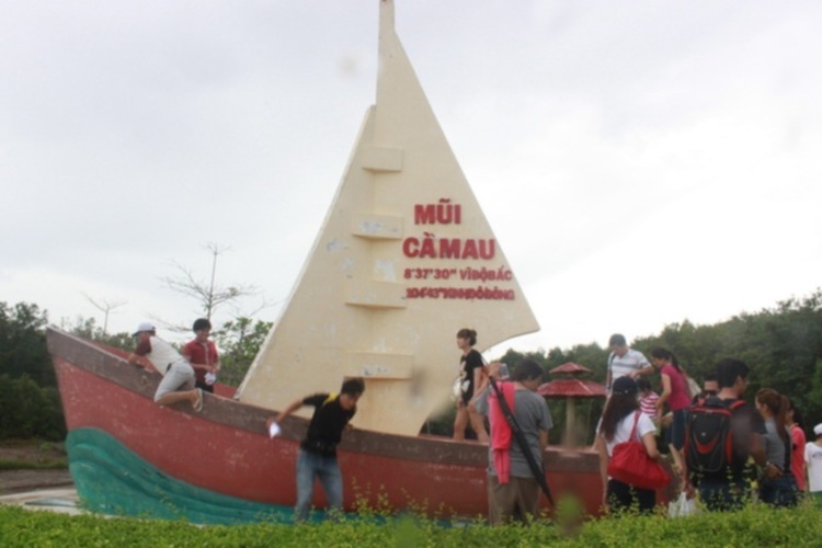 Hình ảnh chặng đường Thẳng Tiến Cà Mau 30.04-01.05.2012
