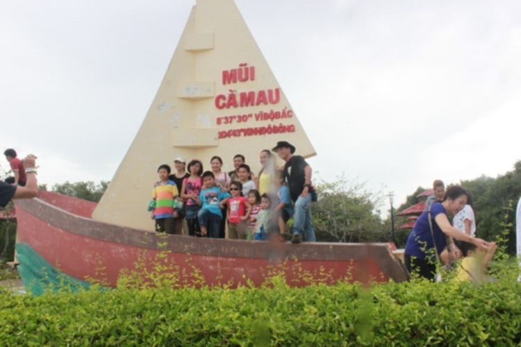 Hình ảnh chặng đường Thẳng Tiến Cà Mau 30.04-01.05.2012