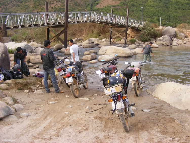 Chinh phục 722 lội sông Krong Nô 11-13/5 (hình ảnh từ trang 14) Chinh phục 722 lội sông Krong Nô 11-13/5 (hình ảnh từ trang 14)