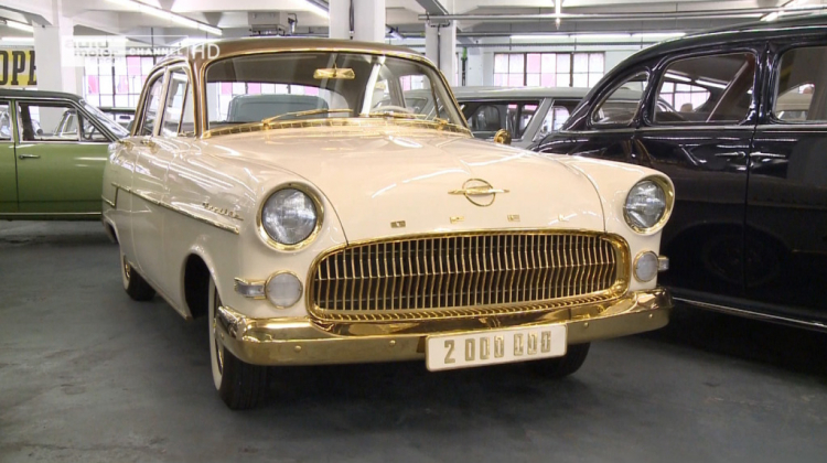 MASERATI- OPEL museum