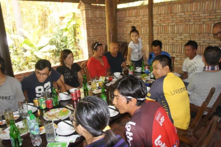Phượt trên diễn đàn nhà mình Phượt trên diễn đàn nhà mình