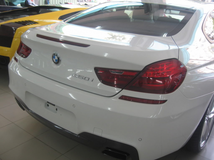 BMW 650i 2012 màu trắng đầu tiên tại VN