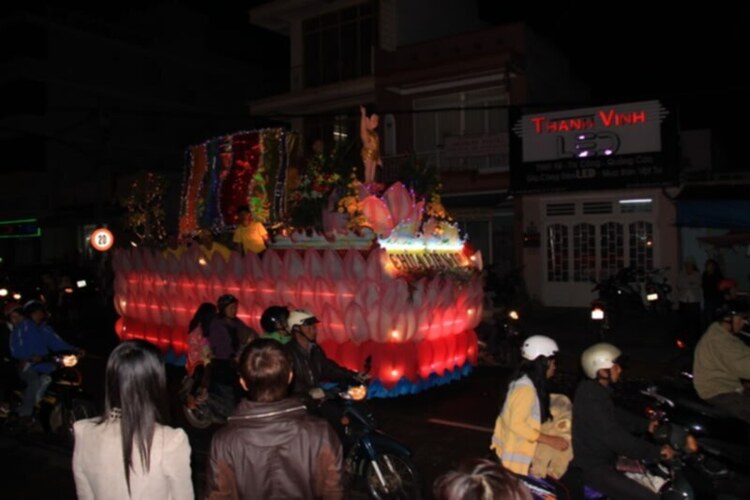 Matiz: chân ngắn trên đường dài! Festival Đà Lạt 2013.(p204)