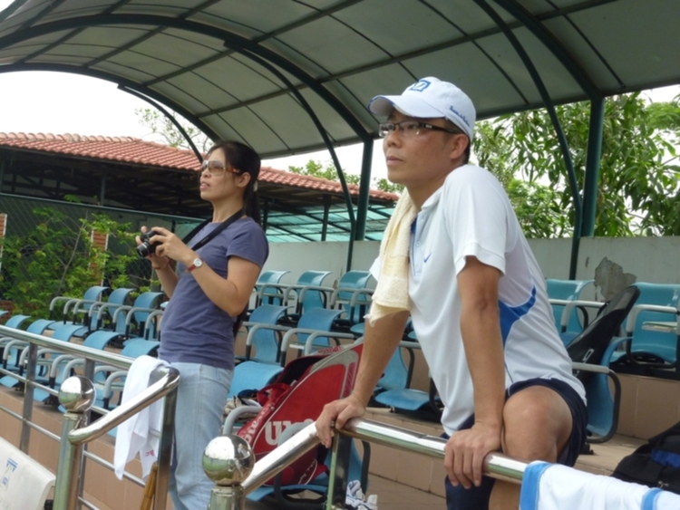 FFC - Giải tennis thu hẹp - Ngày trở lại