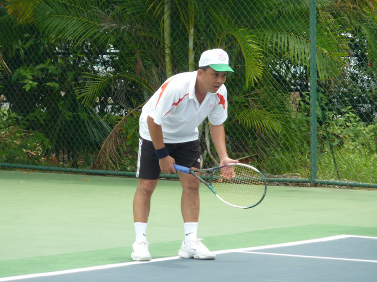 FFC - Giải tennis thu hẹp - Ngày trở lại