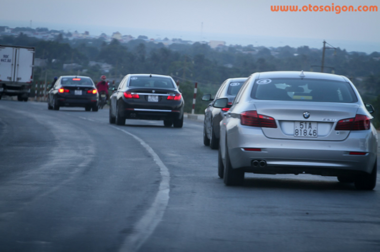 Đoàn BMW khởi hành xuyên Việt tới triển lãm BMW World 2014