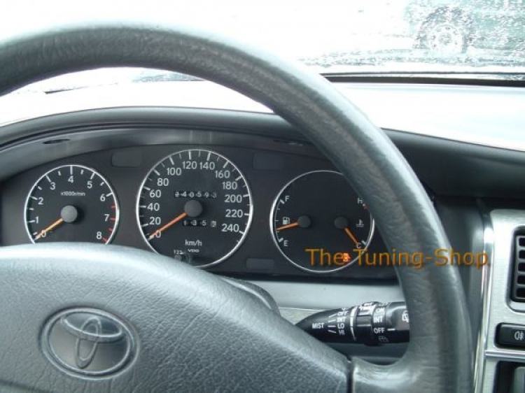 Toyota Corona 1992 - 1996 mắt híp đít bồng (Na béo ) Toyota Corona 1992 - 1996 mắt híp đít bồng (Na béo )