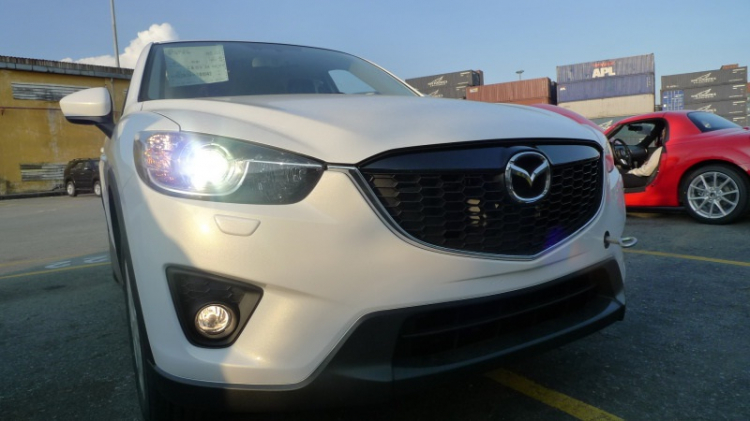 Các bác chọn em nào VW Tiguan, Subaru SV, Range Rover Evoque, Mazda CX5. Các bác chọn em nào VW Tiguan, Subaru SV, Range Rover Evoque, Mazda CX5.