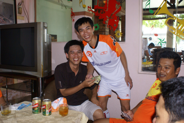 Ghi dấu hành trình chiến thắng của GMFC tại OS FUTSAL CHAMPION LEAGUE 2012