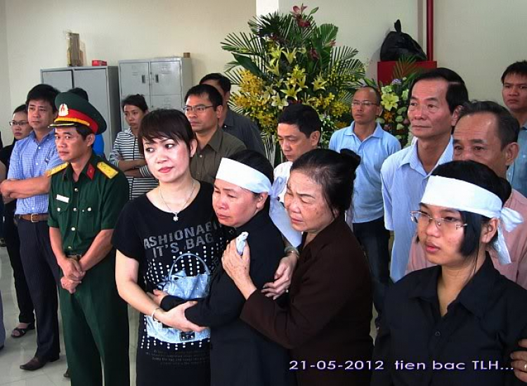Công tác hỗ trợ tang lễ và tiễn đưa bác cựu HT TLH Công tác hỗ trợ tang lễ và tiễn đưa bác cựu HT TLH