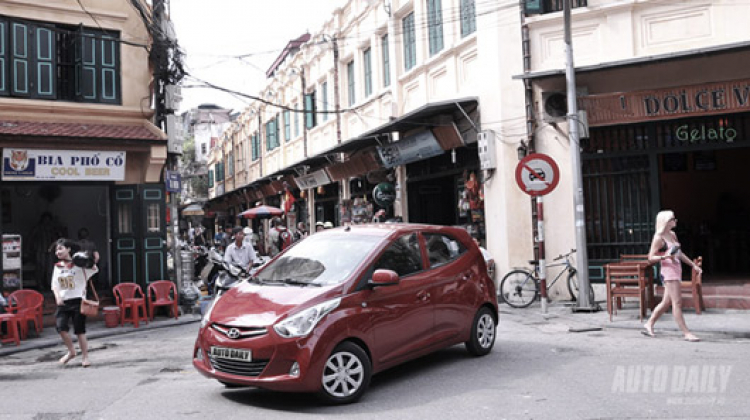 Chevrolet Spark và Hyundai Eon: Xe nào "chất" hơn?