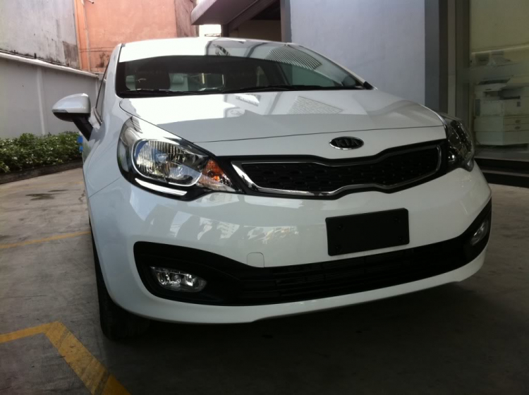 KIA RIO SEDAN - Ra mắt tại VN - THACO KIA NGUYỄN VĂN TRỖI - Hình P3,5,13 KIA RIO SEDAN - Ra mắt tại VN - THACO KIA NGUYỄN VĂN TRỖI - Hình P3,5,13