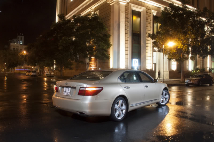 Lexus LS430, LS460/L,  LS600h/L - Im Lặng Là Vàng