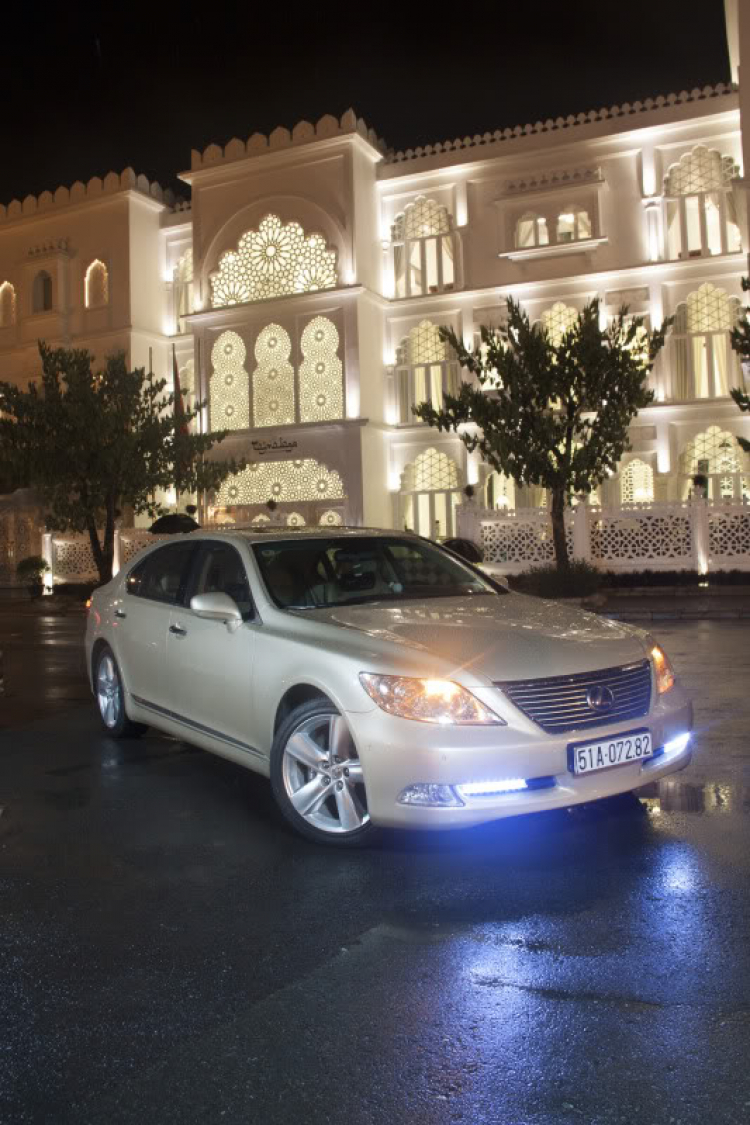 Lexus LS430, LS460/L,  LS600h/L - Im Lặng Là Vàng