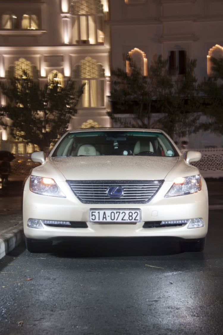 Lexus LS430, LS460/L,  LS600h/L - Im Lặng Là Vàng