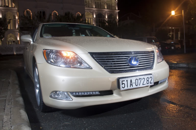 Lexus LS430, LS460/L,  LS600h/L - Im Lặng Là Vàng