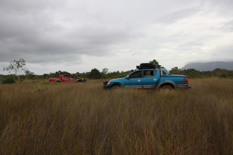 Hành trình của đoàn Off-Road đầu tiên chinh phục đỉnh Núi Chúa – Vườn Quốc Gia Phú Quốc Hành trình của đoàn Off-Road đầu tiên chinh phục đỉnh Núi Chúa – Vườn Quốc Gia Phú Quốc